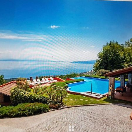 Peace Of Mind N 3 Apartment Poljane Bagian luar foto